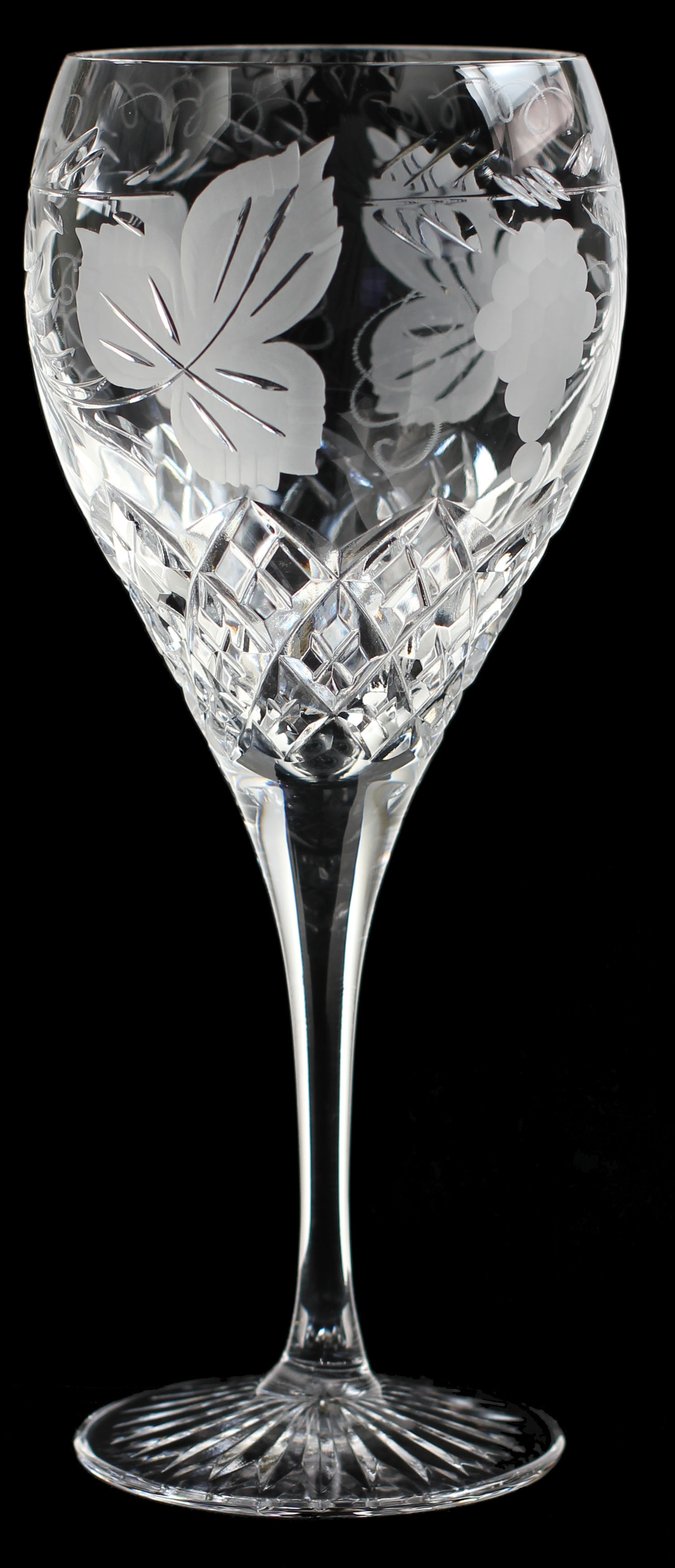 executive-goblet-in-grapevine